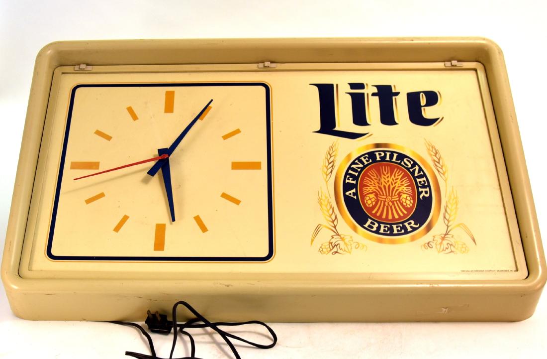 Miller Lite Sign Electric Wall Clock (1 of 3)
