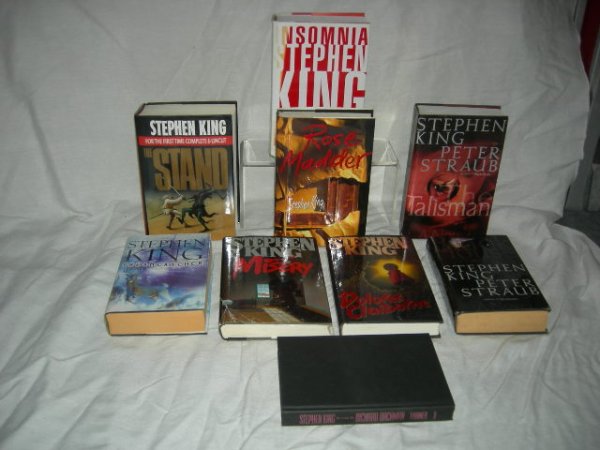 9 HARDBACK STEPHEN KING NOVELS: 9 Hardback Stephen King Novels Inc. The Stand & Black House.