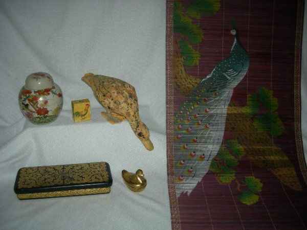 ORIENTAL LOT: Oriental Lot Including 6" Kutani Ginger Jar, 9.75"L Black & Gold Lacquer Covered Box, 12"L Corn Husk Duck, Paper Mache Match Box, Black & Gold Lacquer Duck Trinket Box, 48"L Painted Mat Wallhanging w/