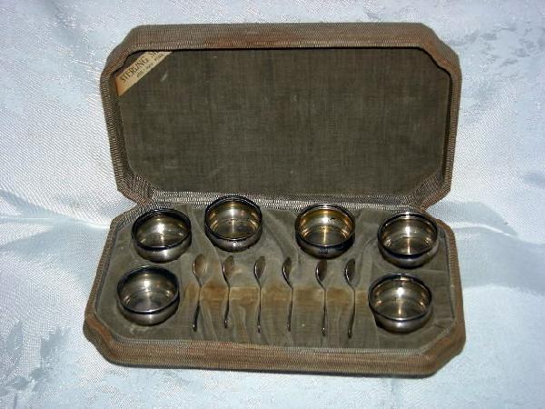 STERLING SALT CELLARS W/SPOONS: 6 Sterling Salt Cellars w/Spoons in Velvet Lined Presentation Box, Marked Sterling Silver 925-1000 Fine. Cellars, 1.5" Diameter, Spoons 2.25" Long.