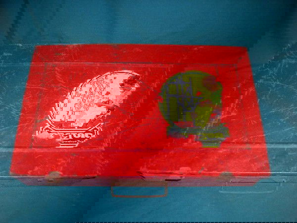 VINTAGE BOXED ERECTOR SET: #6.5 All Electric Erector With Reversing Electric Engine and Flexible Coupling w/Parts Sheet, Gilbert Erector Instruction Book, Model-Building Guide and Metal Box, The A.C. Gilbert Co.