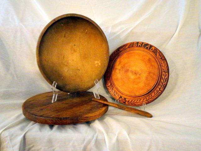 VINTAGE WOOD LOT: Vintage Wood Lot Including Carved Bread Board, Marked Bramhall Woodware Limited, Sheffield England, 12" D; Mixing Bowl, 12.25" D; Lazy Susan, 14" D; Paddle Shaped Mixer, 10.5" L.