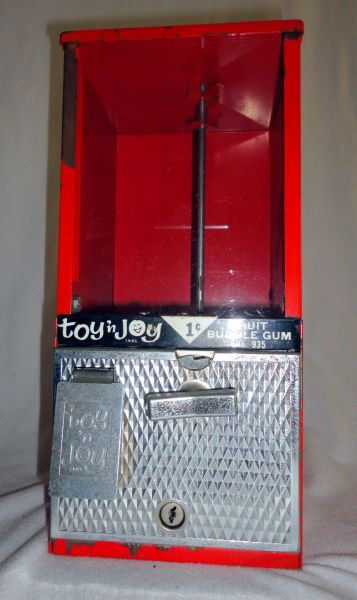 VINTAGE TOY 'N JOY BUBBLE GUM DISPENSER: Toy 'N Joy 1 Cent Fruit Bubble Gum Dispenser No. 935, Red, 6.5"Sq X 14"T.