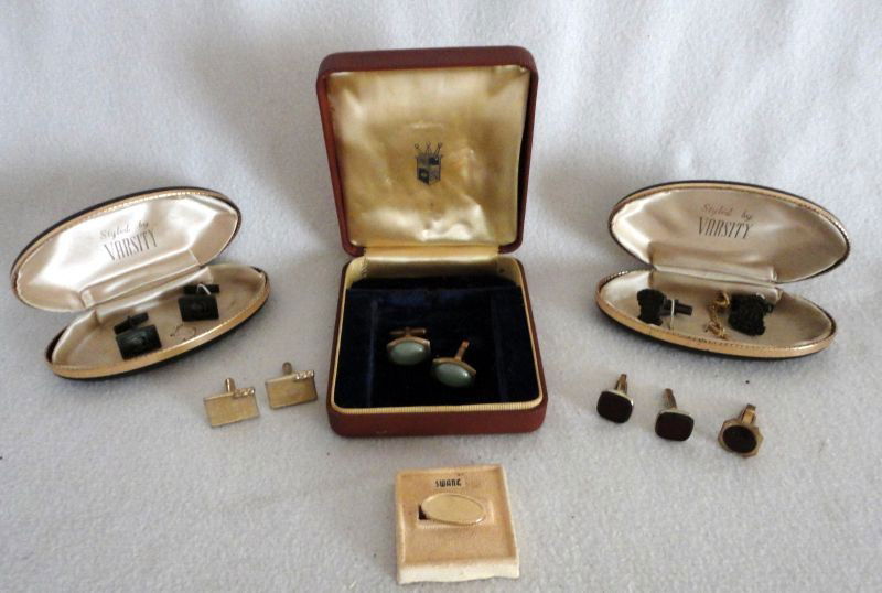 MEN'S JEWELRY LOT: Men's Jewelry Lot Inc. 2 Sets "Varsity" Cufflinks In Original Boxes (1 w/Tie Tack), 2 Sets Cufflinks, (1 w/Red and 1 w/Green Stones) & Swank Gold Tone Tie Clip.