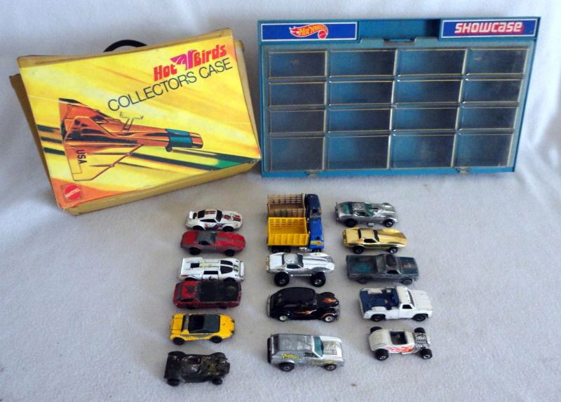 HOT WHEELS COLLECTOR'S LOT: Hot Wheels Collector's Lot Inc. 16 Metal Die Cast Hot Wheels Cars & 2 Hot Wheels Storage Cases Inc. "Beatnik Bandit" 1968, "Corvette Stingray" 1975, "P-911" 1974 & "Sand Witch" 1969.