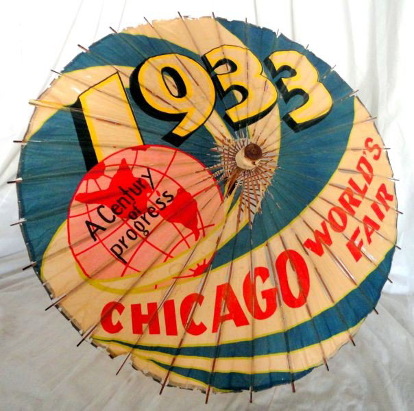 VINTAGE 1933 WORLD'S FAIR PARASOL: Vintage 1933 World's Fair Parasol, Bamboo & Paper Construction, Opens to Show 1933 Chicago World's Fair "A Century of Progress;" 31.5" D, 29.5"L.