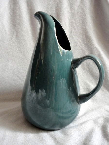 RUSSEL WRIGHT TEAL PITCHER: Pitcher in American Modern by Steubenville, 10.5" T