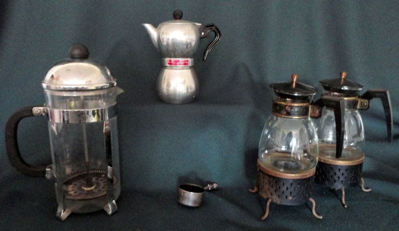 COFFEE MAKER LOT: Including: Bodum Coffee Press; La (Signora) Caffettiera, Made in Italy; 2 Silex Covered Glass Coffee Pots w/Metal Footed Burner; Towle EP#3232 Coffee Scoop, Etched Coffee on Side; 6.75" - 9.75"T.