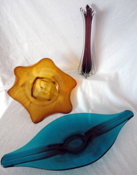 ART GLASS LOT: Including: 3 Blown Glass Pieces; Tall Scallop Rim Vase, Plumb Interior w/Clear Sculptured Exterior, 12"T; Two Bowls; One Blue Shallow Oval Elongated, 19.75"L & Amber Glass, Square Base w/Undefined Rim