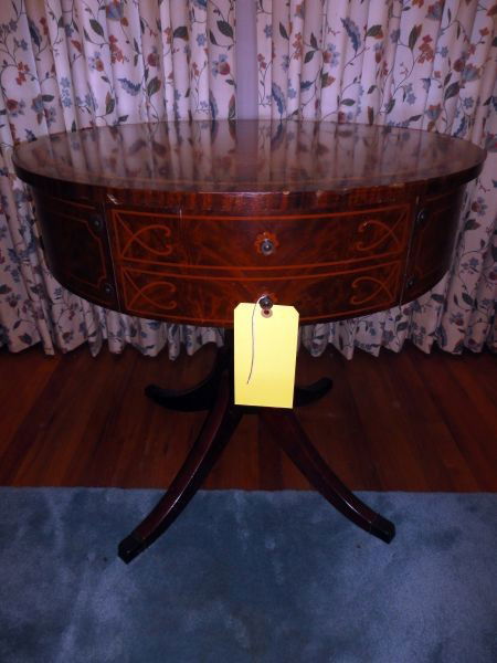 DUNCAN PHYFE STYLE DRUM TABLE: Table w/Decorative Gold Top Edge, Deep Drum w/Single Drawer, Turned Standard, 4 Outswept Legs w/Metal Toe Caps, 30" D x 28.5" T.