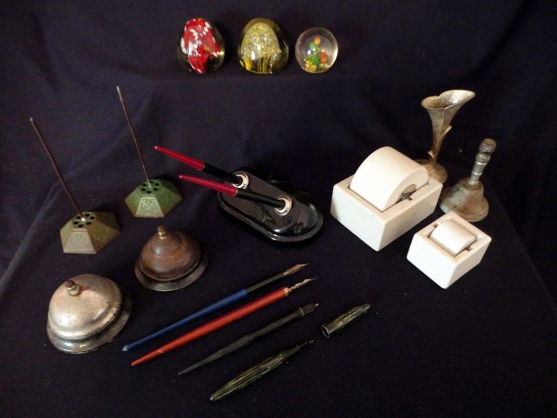 OFFICE LOT: Office Lot Includes Desk Pen Set, Ink Pens, Nibs, New MIB Cross Pen, 3 Paperweights, 2 Desk Bells, 2 Memo Holders, 2 Ceramic Moisteners, Bell, and Bud Vase, Small Stapler/Staples.