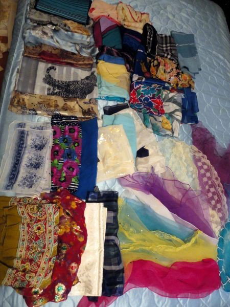 OVER 40 LADIES SCARVES: Including: 2 Vera Bradley, Gegrge Made in Italy, Club 7 Echo, Guy de Chaumont Paris, 3 Made in Japan.