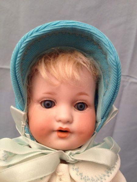 German Bisque Character Baby A&M 985: German Bisque Character Baby A&M 985 German Bisque Character Baby A&M 985 A bisque head doll by Armand Marseille incised "A 985 M 8/0 Germany" with original sleep eyes mohair wig open mouth 2 teeth on