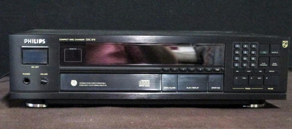 Phillips CD Changer: Phillips CD Changer Model CDC875 BK01. Condition: normal wear.