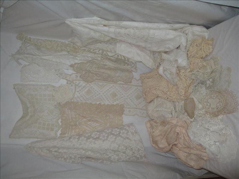 VINTAGE LACE TABLECLOTHS PLUS LOT: VINTAGE LACE TABLECLOTHS PLUS LOT Includes 4 Tablecloths (100" x 88", 88" x 70", 80" x 60", 100" x 70"), 3 Table Runners and 17 Doilies.