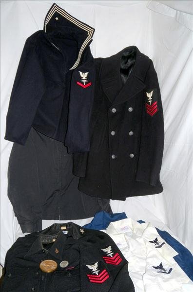 NAVY UNIFORMS PLUS MORE LOT: NAVY UNIFORMS PLUS MORE LOT Includes wool Pea coat, winter dress jacket, summer and winter cracker jacket style enlisted shirt, winter and summer weight shirts, coverall, casual jacket hat, 2 blue jac