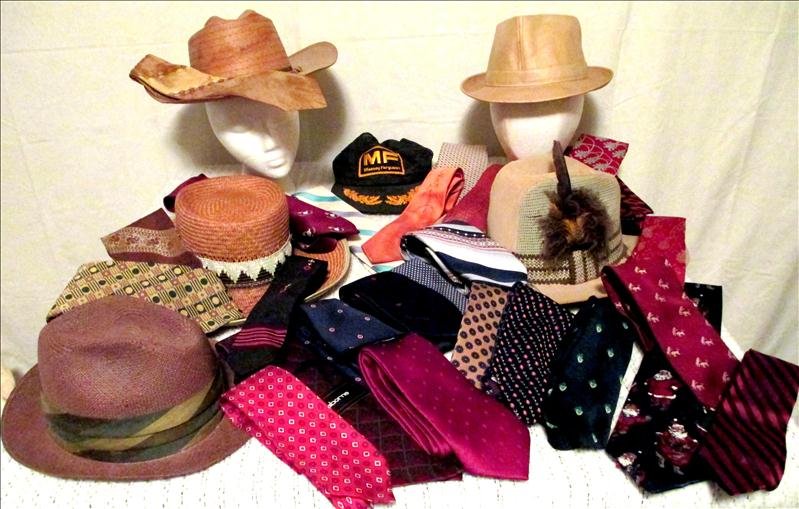 HATS AND TIES LOT: HATS AND TIES LOT Includes 3 felt and straw hats, 5 cloth caps, 45 polyester & 15 silk ties.