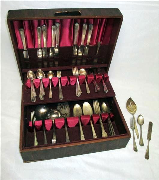 Wm Rogers "Desire" Silverware Set Plus: Wm Rogers "Desire" Silverware Set Plus of Over 70 Pieces, w/Serving Utensils, Circa 1940, in Wooden Silver Chest (5" T x 15.5" W x 11.5" D).