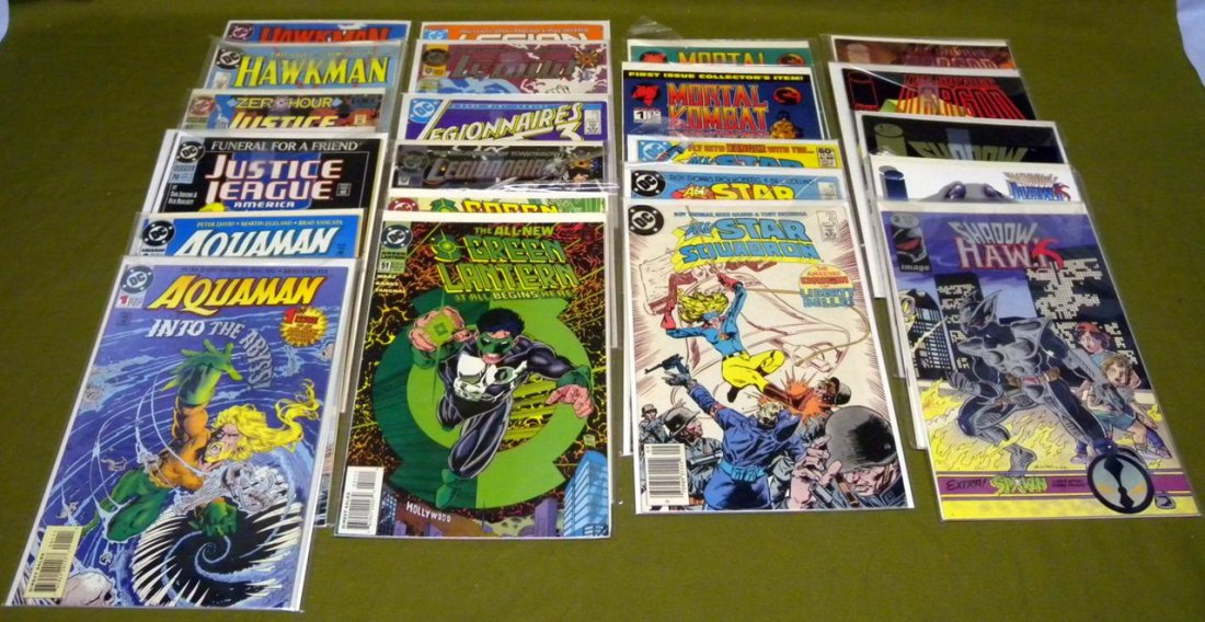 25 Vintage Comic Books: 25 Vintage Comic Books, Inc. Star Squadron, Aquaman, Justice League, Green Lantern, Hawkman, Legionnaires, Legion of Superheroes, Savage Dragon, Mortal Combat & Shadow Hawk.