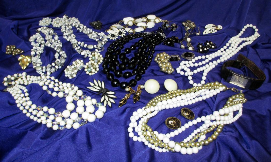 Vintage Black & White Jewelry: Vintage Black & White Beaded Jewelry, Inc. 5 Clasp Necklaces, Men's Kenneth Cole Watch, 3 Chains, 4 Pins and 13 Pairs Earrings.