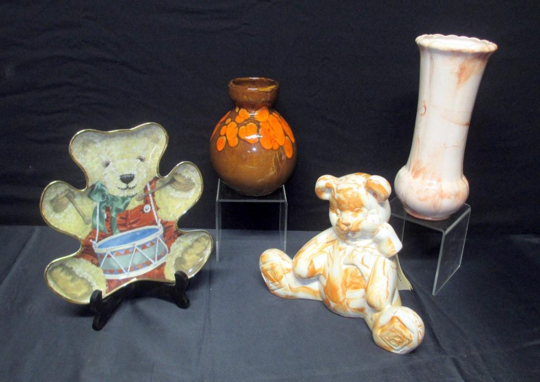 Alabama Clay Plus Lot: 2 Pieces of Alabama Clay, Inc. 8"T Bear and Vase Marked Alabama Clay (9.5"T), Second Vase Marked Bar Harbour 6.5" and Bear Plate (Franklin Mint).