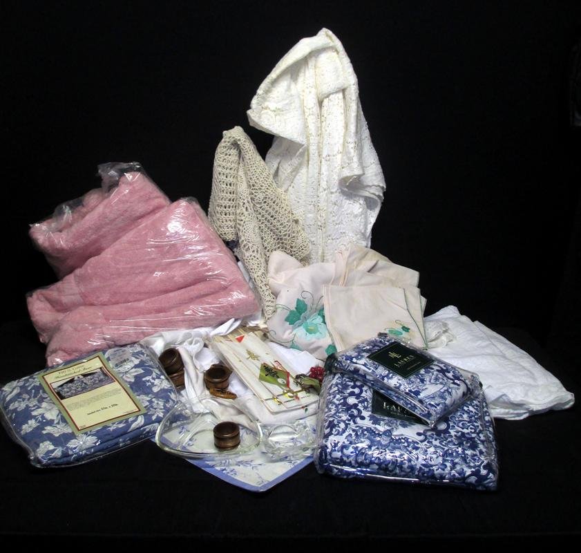 Linen Lot: Some Vintage Linens Including Lace, Embroidered, Crocheted Tablecloths, Applique Cloth w/9 Napkins (98 x 120) and 48"Sq Embroidered Tablecloth, 100"D Round Tablecloth, White Lace Tablecloth (112 x 60)