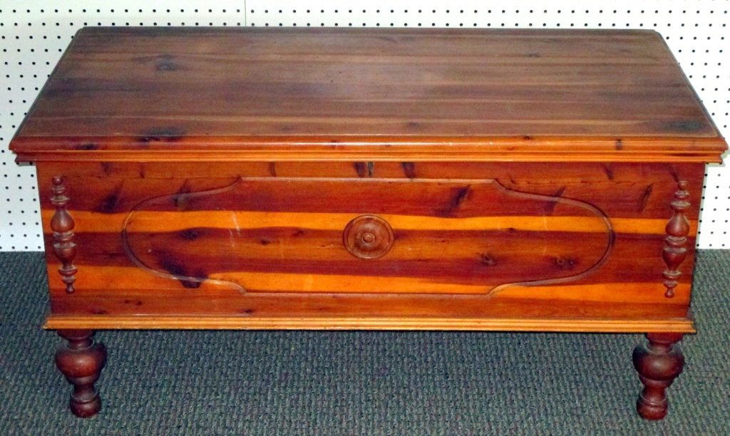 Lane Solid Cedar Chest: Half turned spindle side decoration & turned tall feet, 40" x 19" x 20" tall.