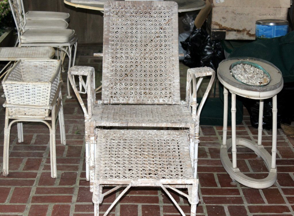 Wicker Chaise & 2 Planters: Adjustable back chaise w/pull out for reclining, wicker planter 22" x 11" x 20.5" tall and wood oval planter w/gallery (from the workshop of Billy Eubanks) 30" x 13" x 23" tall.