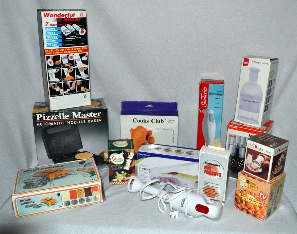 Kitchen Hand Tools: Inc. Mouli grater, slicer, 2 blenders, onion chopper, chopper machine, onion blossom maker, egg poachers, Multi-grater, poultry roaster, pizzelle maker.