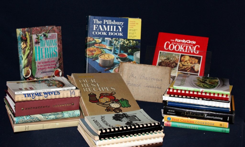 Cookbooks: Inc. Dining With The Stars, Sterling Service Sophisticated Entertaining, Family Circle Encyclopedia of Cooking and more.