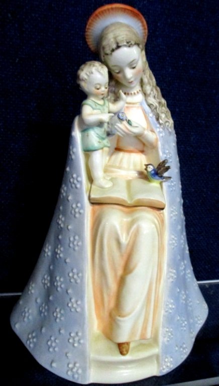 Hummel Madonna & Child: Western Germany, 8.25" tall. Bottom age crack.