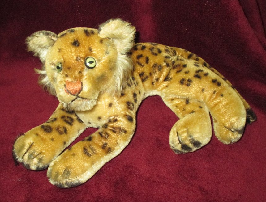 Large Steiff Mohair Tiger: 10" long, reclining tiger, no button/tag present, believed 1950s.