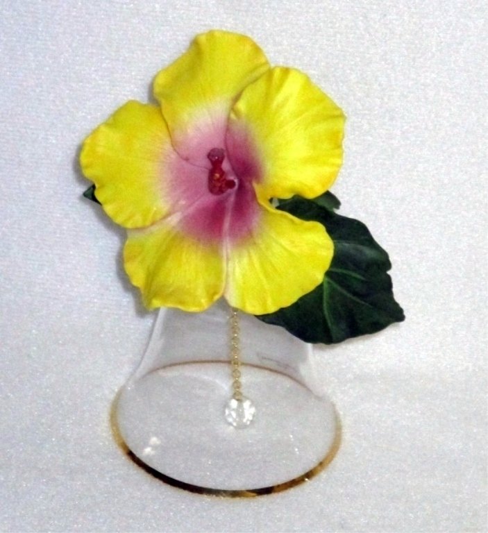 Franklin Mint Crystal/Porcelain Flower Bell: 1989, 5.75" tall.