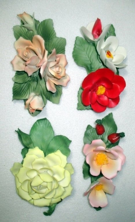 4 Capodimonte Roses From 12 Months of Roses: Porcelain roses inc. Marechal Niel w/paperwork, Sweetbrier, York & Lancaster and Cecile Brunner; Authentication Certificate, approx. 5" to 6.25" long.