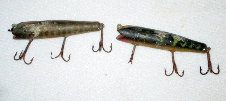 Pair Vintage Creek Chub Darters: Lures as found.