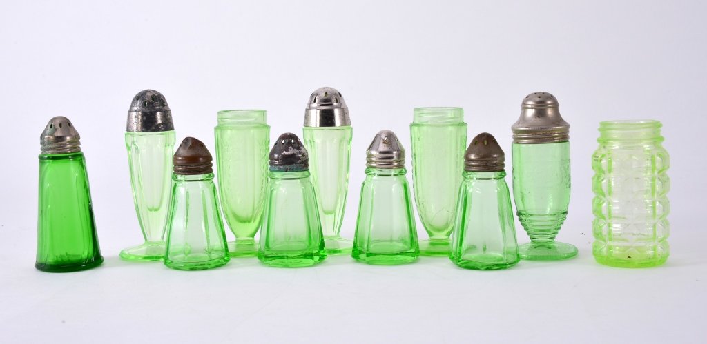 Assorted Green Salt & Pepper Shakers: 4 sets plus. 3 tops missing, expected wear to tops.