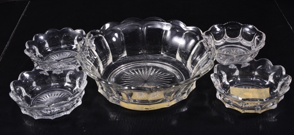 Pressed Glass Berry Set: 8.5" D bowl w/3 matching fruit bowls and one odd bowl.