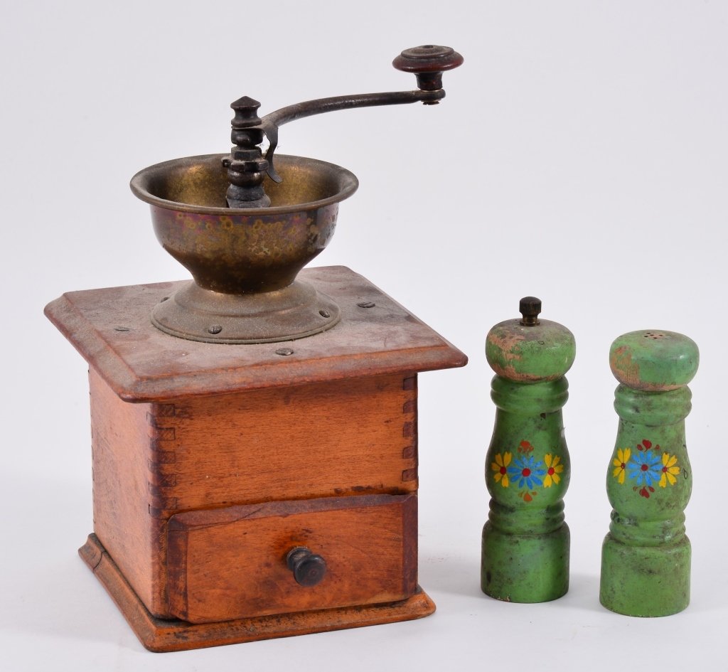 Vintage Wooden Coffee Mill And Salt & Peppers: Coffee mill 9.5" to top of handle.