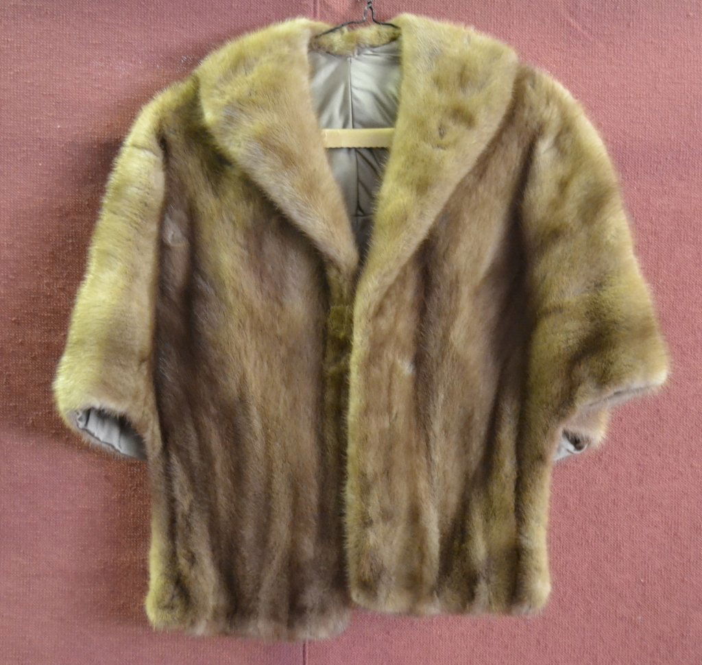 Autumn Haze Mink Stole: Neck to back drop 19".