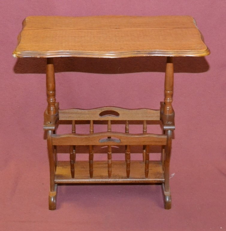 Oak Magazine Stand: 23.5" x 14.25" x 25" T.