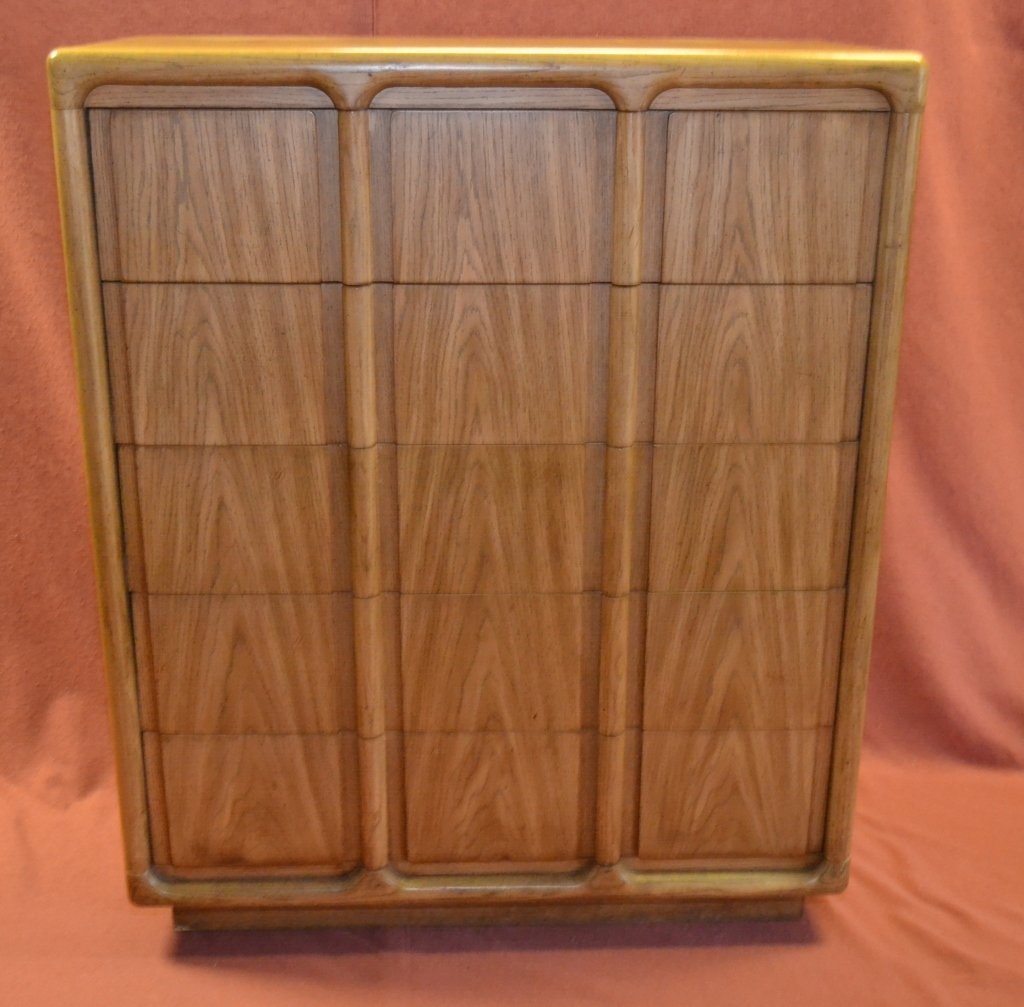 Thomasville 5-Drawer Chest: 40" x 19" x 38.75" T.