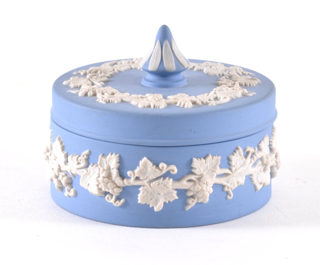 Blue & White Wedgwood Covered Box w/Finial (1 of 3)