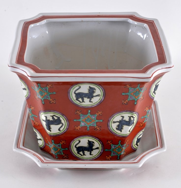 Chinese Rust Red Planter & Underplate (1 of 3)