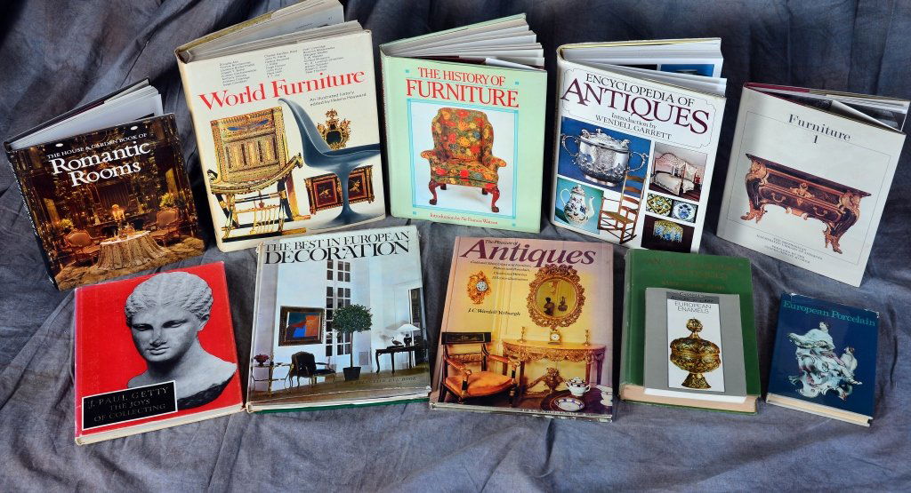 11 Books on Antiques & Decorating (1 of 2)