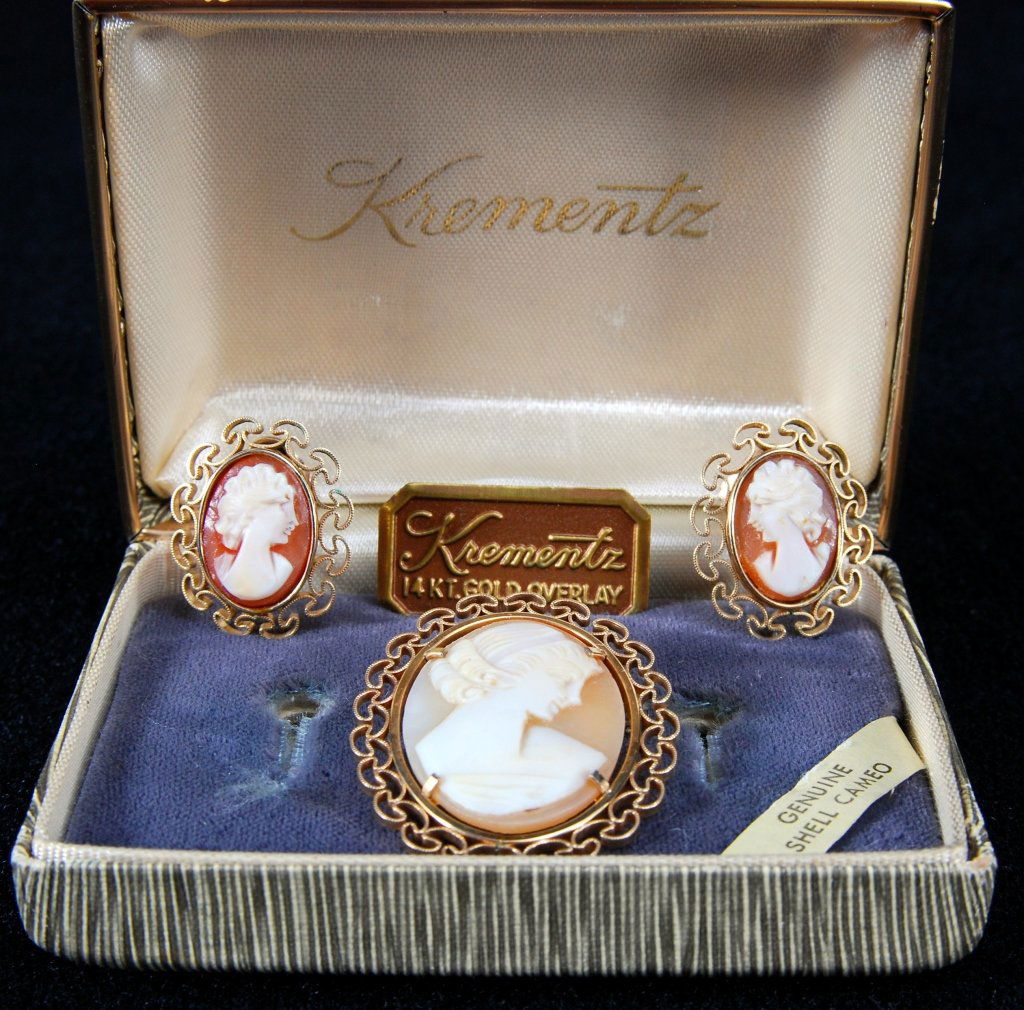 Cameo Pin & Earring Set (1 of 2)