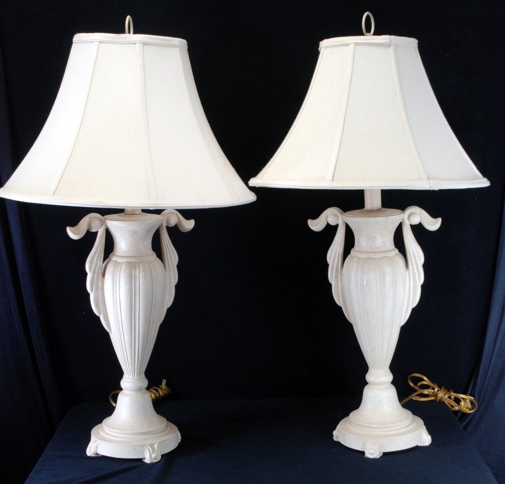 Pair of Classical Style Lamps (1 of 6)