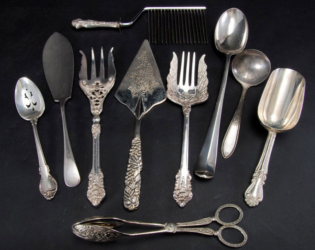 Silverplated Flatware (1 of 3)