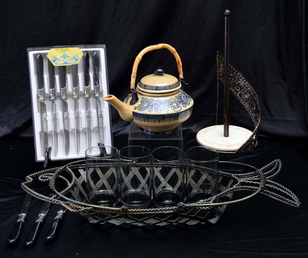 Metal Fish Basket & Towel Holder Plus (1 of 5)