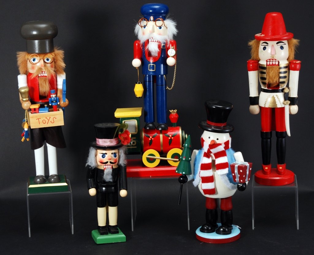 Five Nutcrackers (1 of 3)