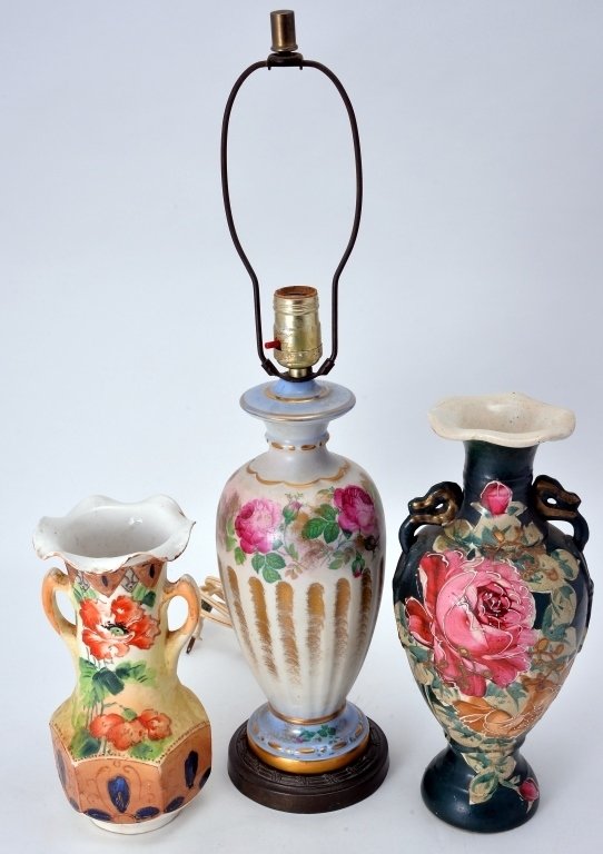 Vintage Floral Decorated Lamp and Vases (1 of 8)